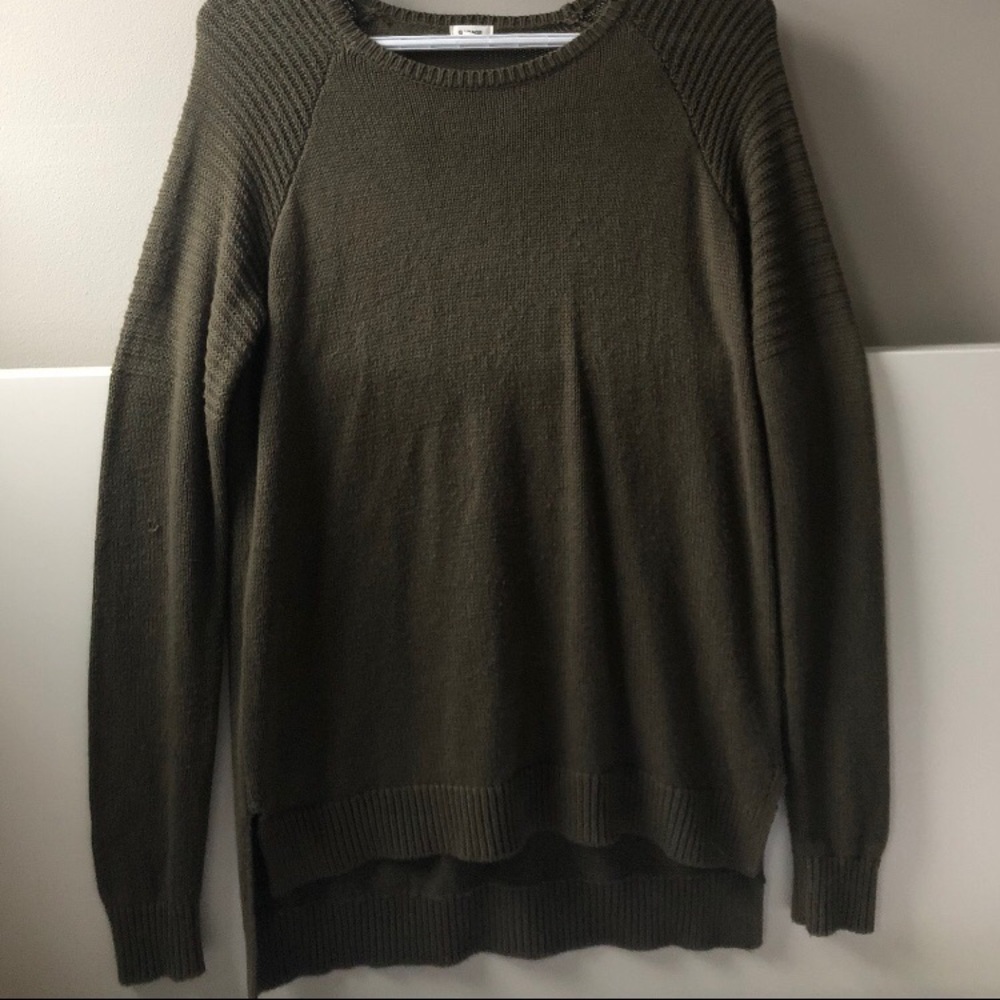 Garage: Deep-Green Sweater🌲 - Picture 2 of 7